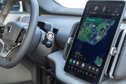 Android sắp có bản cập nhật, có thể xem YouTube, lướt Web trên xe