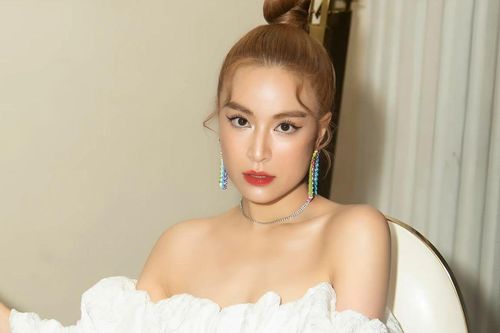 Trớ trêu cho Hoàng Thùy Linh