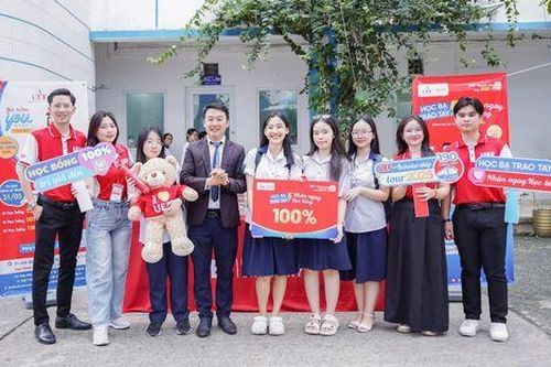 Nộp hồ sơ xét học bạ trước 30/6: Gấp đôi lợi ích trước kỳ thi tốt nghiệp THPT