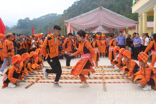 Khát vọng Ái Quốc
