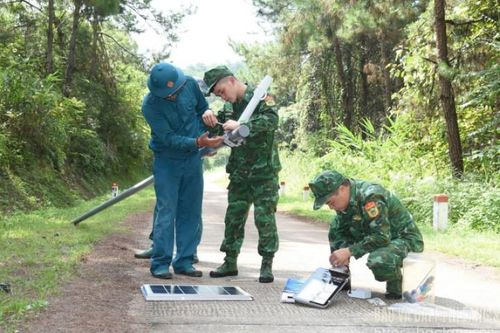 'Thắp sáng đường tuần tra' tiếp sức bảo vệ biên cương