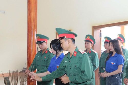 'Về địa chỉ đỏ', bồi đắp thêm tinh thần yêu nước trong trái tim người lính