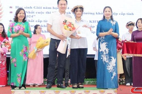 Điểm sáng trong giáo dục mũi nhọn