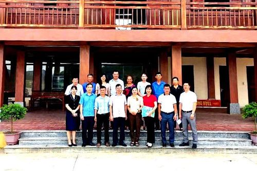 Đưa vào sử dụng công trình Bảo tồn làng truyền thống dân tộc Tày xóm Bản Đông