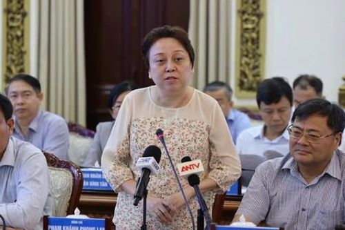 Chủ tịch TP.HCM yêu cầu quyết liệt truy quét thực phẩm giả, hàng nhái