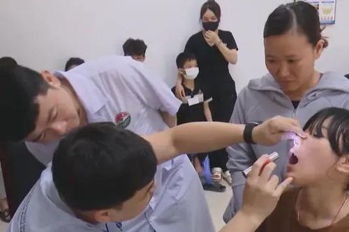24 trẻ em bị dị tật được phẫu thuật miễn phí