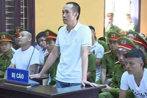 Trùm giang hồ Tuấn 'Thần đèn' bị khởi tố