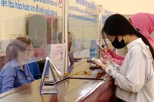 Đường sắt giảm giá vé cho học sinh, sinh viên
