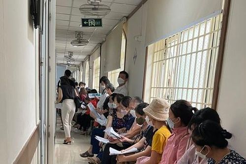 Nhiều biện pháp hỗ trợ người dân phòng, chống nắng nóng tại các bệnh viện