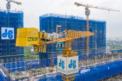 Xây dựng Hòa Bình (HBC): Tổng Giám đốc đăng ký bán toàn bộ cổ phiếu, Phó Chủ tịch HĐQT tiếp tục mua vào