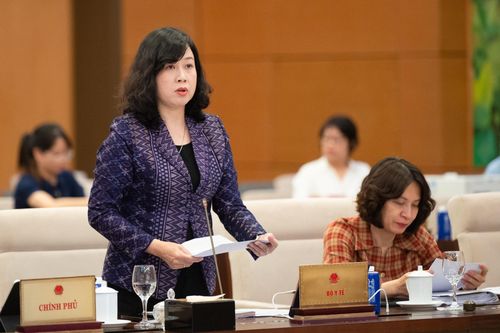 Chính thức bỏ quy định mỗi cặp vợ chồng 'chỉ sinh một hoặc hai con'