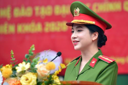 Nữ sỹ quan phòng, chống tội phạm ma túy tâm sự xúc động ngày ra trường