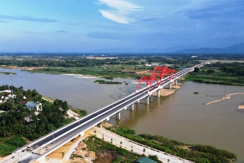 Quảng Ngãi: Cận cảnh cầu vòm thép 850 tỷ đồng bắc qua sông Trà Khúc