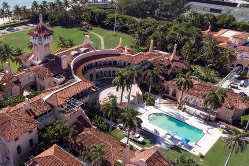 Thanh niên đột nhập Mar-a-Lago vì muốn cưới cháu gái ông Trump