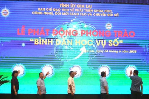 Gia Lai: Phát động phong trào 'Bình dân học vụ số'
