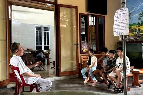 Nội quy 'khối nghỉ hè' của ông nội gây sốt mạng xã hội