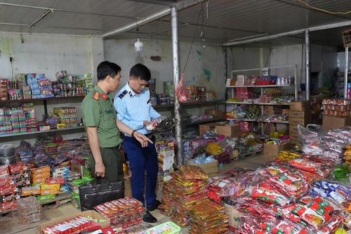 Điện Biên bắt giữ, xử lý hơn 60 vụ buôn lậu, gian lận thương mại