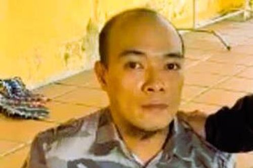 Bắt đối tượng trộm kiềng vàng tại Tam Giang Thánh Điện