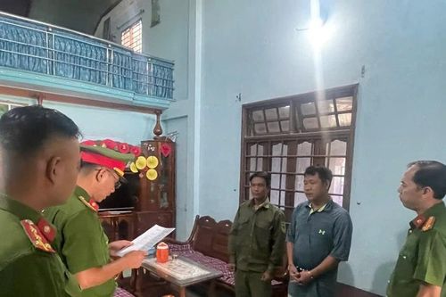 Bắt nam thanh niên dùng búa đập phá hàng loạt trụ ATM ở Quảng Nam