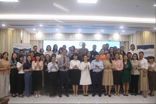 Tăng thuế thuốc lá để 'cùng thắng' trên mọi mặt trận