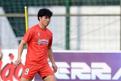 Công Phượng bất đắc dĩ chia tay đội tuyển Việt Nam