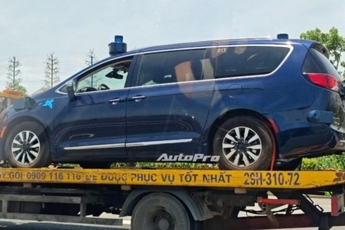 Xe tự lái Chrysler Pacifica âm thầm xuất hiện tại Việt Nam