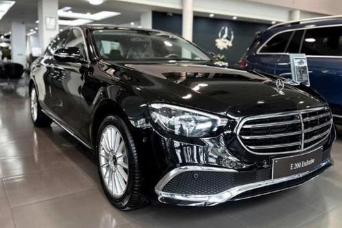 Mercedes-Benz E-Class giảm giá gần 700 triệu tại thị trường Việt Nam