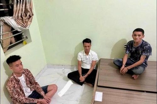Khởi tố 4 đối tượng mua bán, tổ chức sử dụng trái phép chất ma túy
