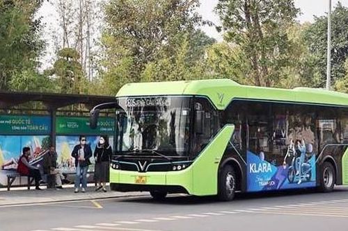 Hà Nội vận hành thêm tuyến buýt điện mới