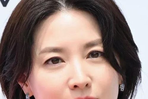 Vì sao nghệ sĩ Hàn Quốc không được bày tỏ quan điểm chính trị?