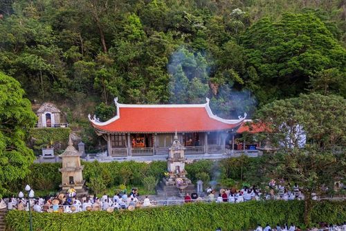 Hình ảnh chưa công bố và thông tin bất ngờ về nguồn gốc xá lợi Phật Việt Nam