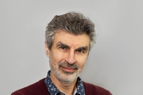 Lo con người tuyệt chủng vì AI, 'bố già' Yoshua Bengio vừa làm một điều