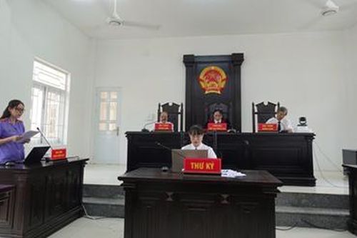 VKSND TP Vĩnh Long và huyện Vũng Liêm tổ chức 2 phiên tòa rút kinh nghiệm