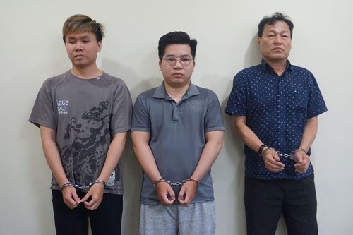TP Hồ Chí Minh: Khởi tố, bắt tạm giam 3 đối tượng quản trị kênh YouTube 'Người Đưa Tin'