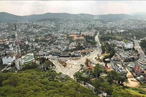 Lâm Đồng: Bố trí đủ chỗ ở cho hơn 2.500 cán bộ, công chức sau hợp nhất