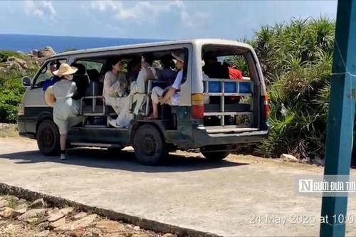Phập phồng nỗi lo an toàn mùa cao điểm du lịch (kỳ 3): Chở quá tải dưới biển, xe 'hết đát' trên bờ