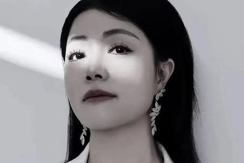 Nữ ca sĩ qua đời ở tuổi 48 sau 25 ngày hôn mê