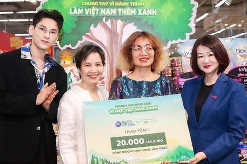 P&G và Central Retail tiếp tục nỗ lực tăng mảng xanh cho Việt Nam