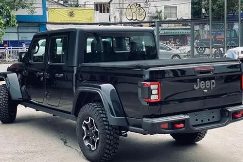 Bảng giá xe Jeep tháng 6/2025: Đắt nhất 6,988 tỷ đồng