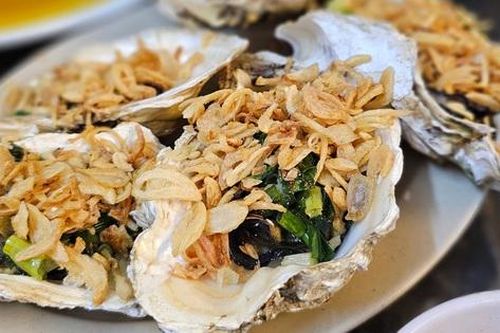 Bộ Y tế yêu cầu điều tra, truy xuất nguồn gốc thực phẩm khiến 7 người ngộ độc sau ăn buffet