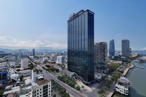 Tầm nhìn triệu đô từ căn hộ xa xỉ cao nhất Đà Nẵng