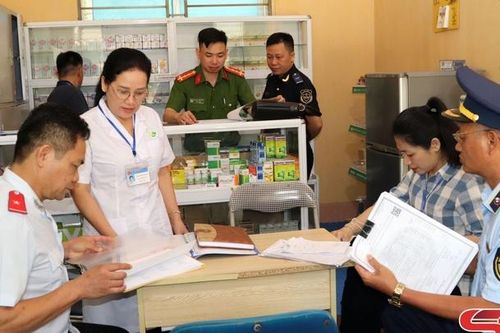 Kiểm tra phòng chống buôn lậu, gian lận thương mại và hàng giả tại huyện Sông Mã, Sốp Cộp