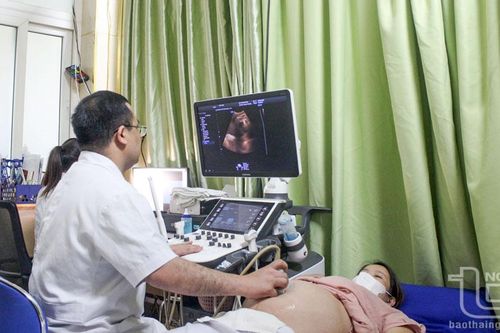 Đừng để con mang bệnh vì mẹ quên tầm soát