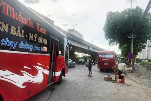 Hà Nội chấn chỉnh tình trạng xe khách dừng, đỗ, đón trả khách sai quy định