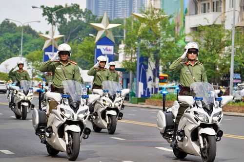 Xem diễn tập tình huống bảo vệ nguyên thủ