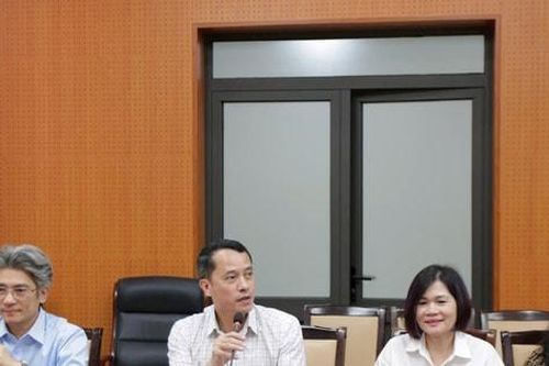Tăng cường hợp tác trong triển khai hoạt động dược lâm sàng