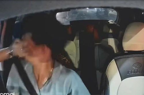 Tạm đình chỉ nhân viên trạm BOT tát vào mặt lái xe vì tài khoản hết tiền