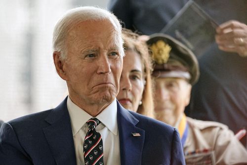 Ông Trump yêu cầu điều tra 'âm mưu giấu bệnh' của ông Biden