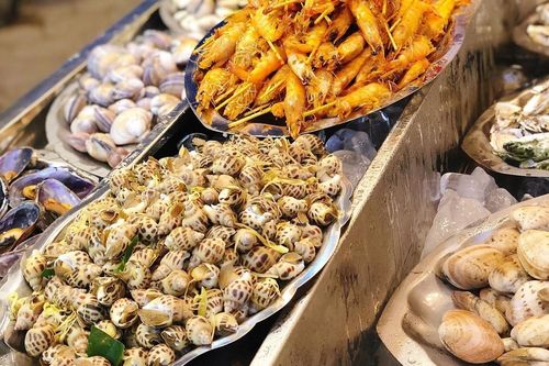 Ăn buffet ốc phải nhập viện: Mối nguy bị bỏ quên