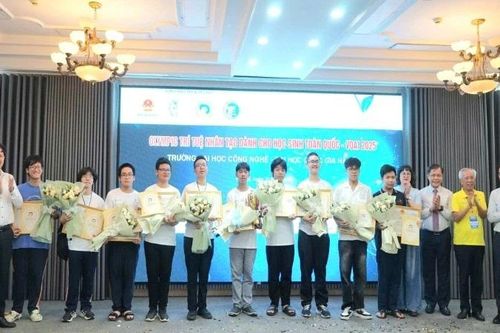 Công bố Top 10 học sinh xuất sắc tại Olympic Trí tuệ nhân tạo toàn quốc 2025